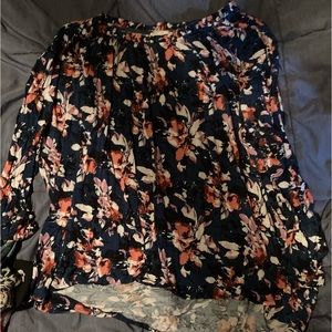 Long sleeve shirt with flowers